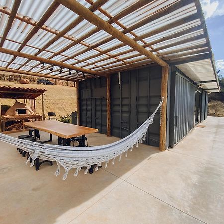 Casa Container Com Spa E Linda Vista Para A Serra Da Mantiqueira Villa Bueno Brandao Exterior photo